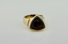Load image into Gallery viewer, 18kt Yellow Gold, Diamond and Garnet Ring