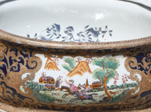 Load image into Gallery viewer, Chinese Export Style Porcelain Montieth