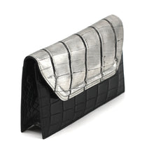 Load image into Gallery viewer, Very Good Lana Marks Silver and Black Alligator Clutch