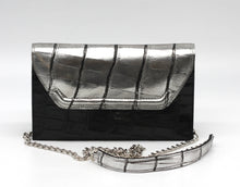 Load image into Gallery viewer, Very Good Lana Marks Silver and Black Alligator Clutch
