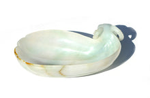 Load image into Gallery viewer, Fine Chinese Ram Headed White Jadeite Brush Washer