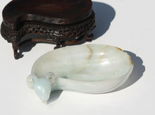 Load image into Gallery viewer, Fine Chinese Ram Headed White Jadeite Brush Washer