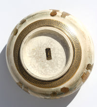 Load image into Gallery viewer, A Japanese Satsuma earthenware circular box and cover