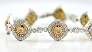 Fine 18 Karat Gold, Diamond and Diamond Bracelet