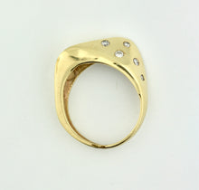 Load image into Gallery viewer, 14K Gold and Diamond Ring