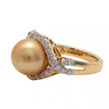 Load image into Gallery viewer, South Sea Pearl and Diamond Ring