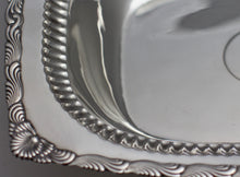 Load image into Gallery viewer, Tiffany (1891-1902)Sterling Silver Serving Bowl