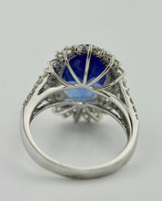 Load image into Gallery viewer, Tanzanite and Diamond Ring