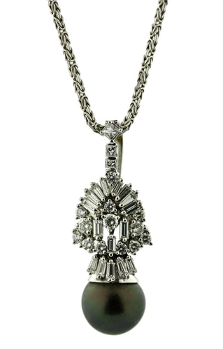 CULTURED PEARL AND DIAMOND PENDANT NECKLACE