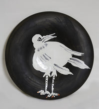 Load image into Gallery viewer, Pablo Picasso 1881 - 1973 OISEAU NO. 93 (A. R. 486) Terre de faïence plate, 1963