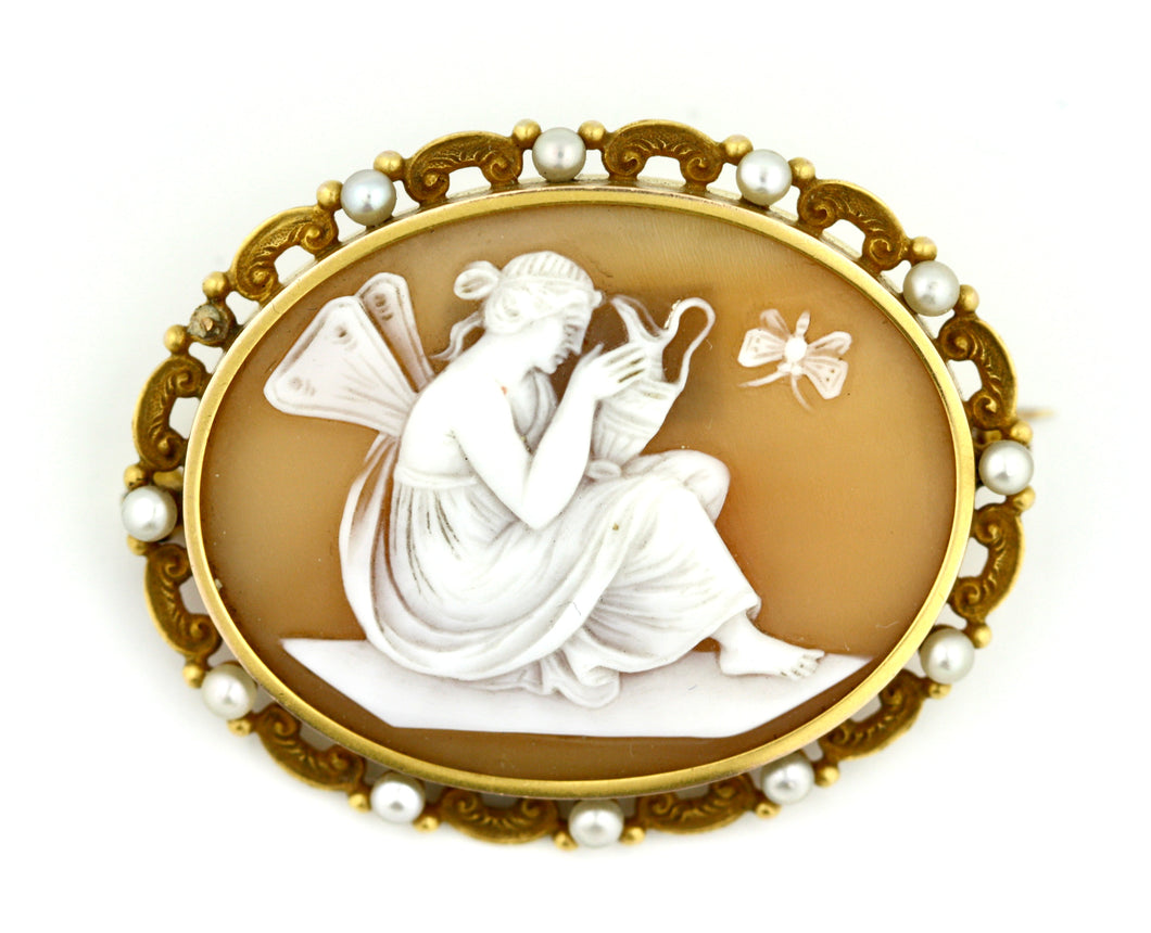 Shell cameo brooch