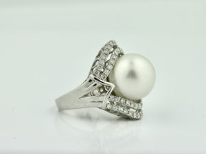 SOUTH SEA CULTURED PEARL AND DIAMOND RING