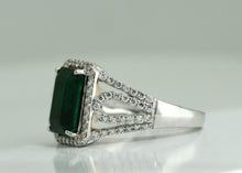 Load image into Gallery viewer, Emerald and Diamond Ring